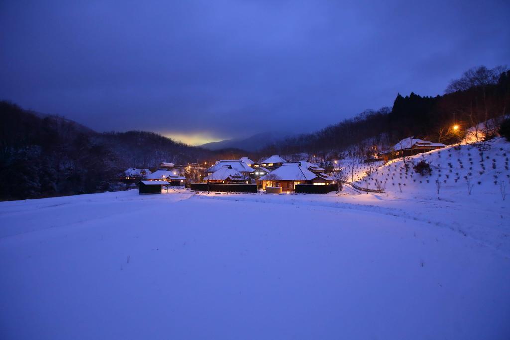 Miyama Sansou Hotel Minamioguni Bagian luar foto