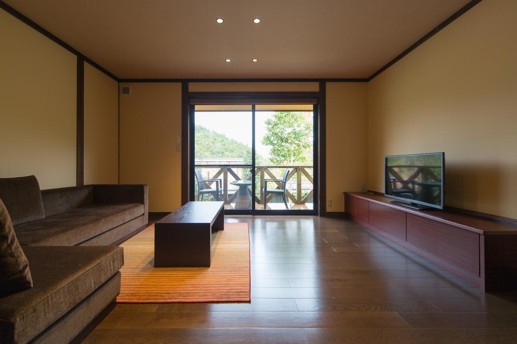 Miyama Sansou Hotel Minamioguni Bagian luar foto